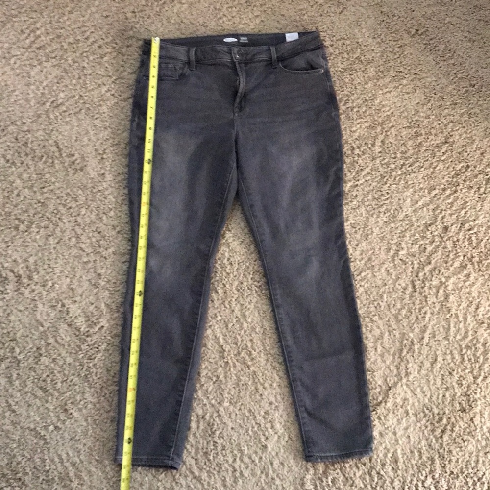 Old Navy Rockstar jeans